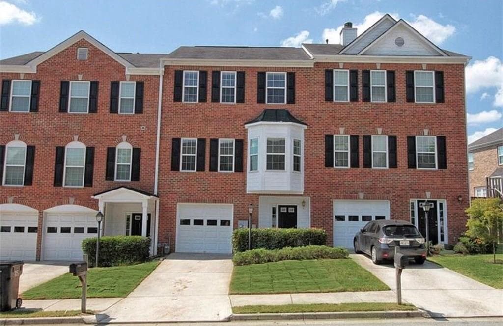 3 bedroom, 1,958 sq ft townhouse sold at 2220 MILL GARDEN Place, Buford, GA 30519