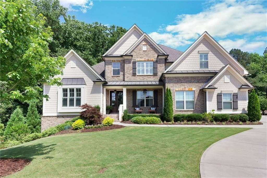 5 bedroom, 4,474 sq ft single family residence sold at 4540 Valence Drive, Cumming, GA 30040