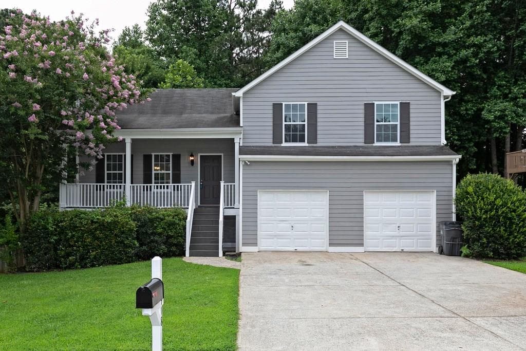 4 bedroom, 1,636 sq ft single family residence sold at 4918 Lake Park Lane, Acworth, GA 30101