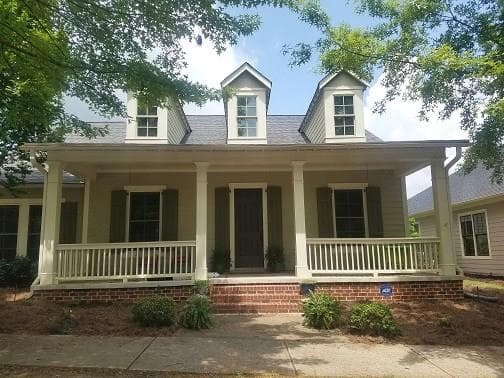 3 bedroom, 2,446 sq ft single family residence sold at 9989 Ashford Green Way, Douglasville, GA 30135