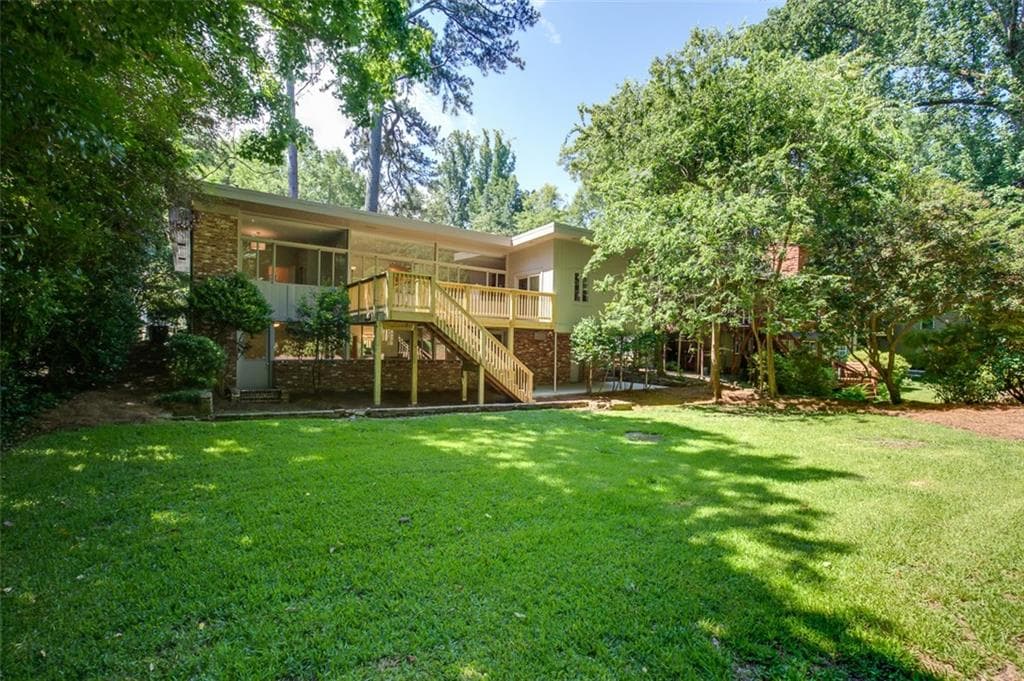 4 bedroom, 2,885 sq ft single family residence sold at 1364 Springdale Road, Atlanta, GA 30306