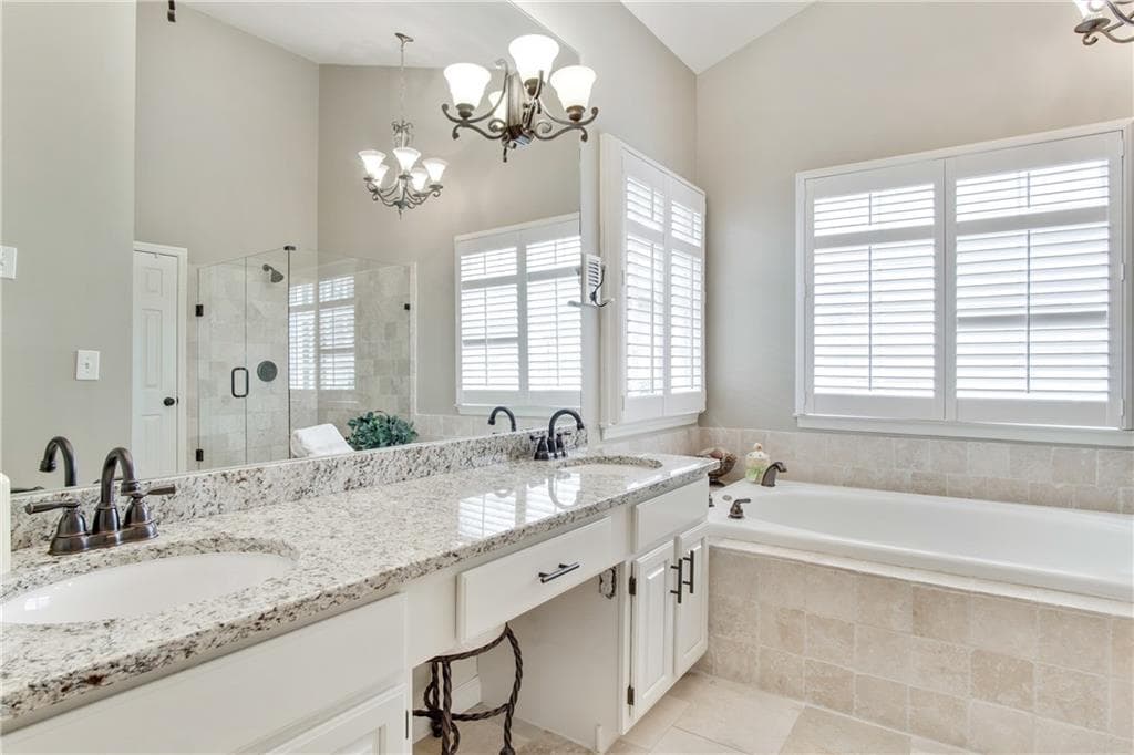 3 bedroom, 2,202 sq ft single family residence sold at 7160 Harbour Landing, Alpharetta, GA 30005