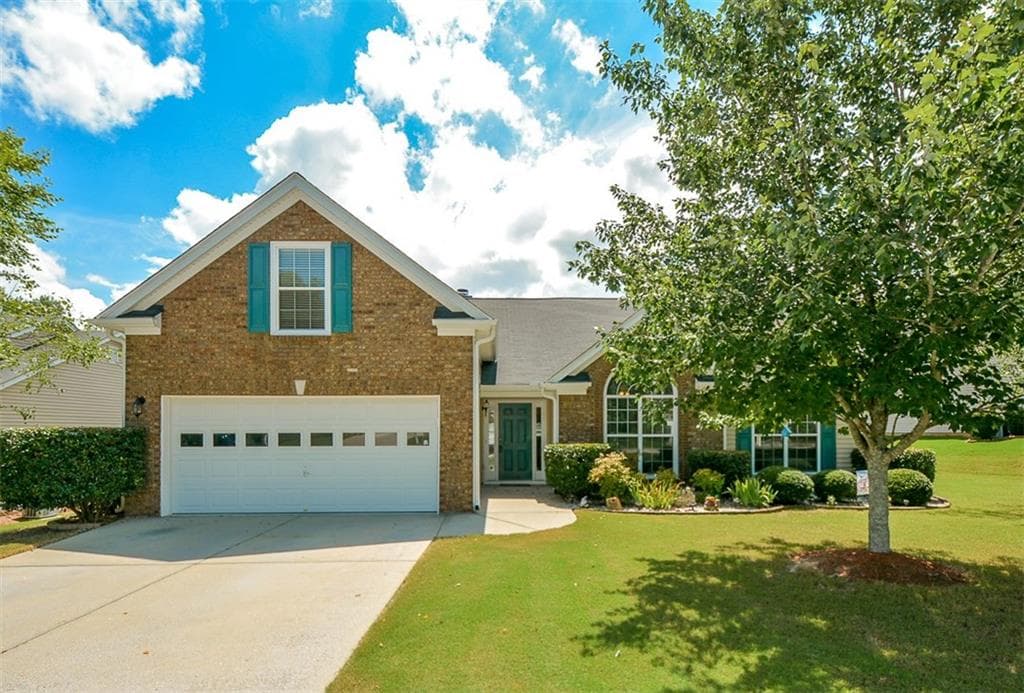 4 bedroom, 2,526 sq ft single family residence sold at 2576 Creek Station Drive, Buford, GA 30519