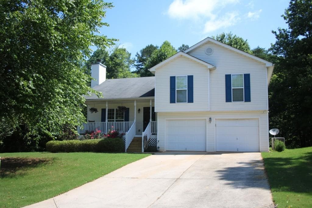 4 bedroom, 1,433 sq ft single family residence sold at 5538 Mountain View Parkway, Lula, GA 30554