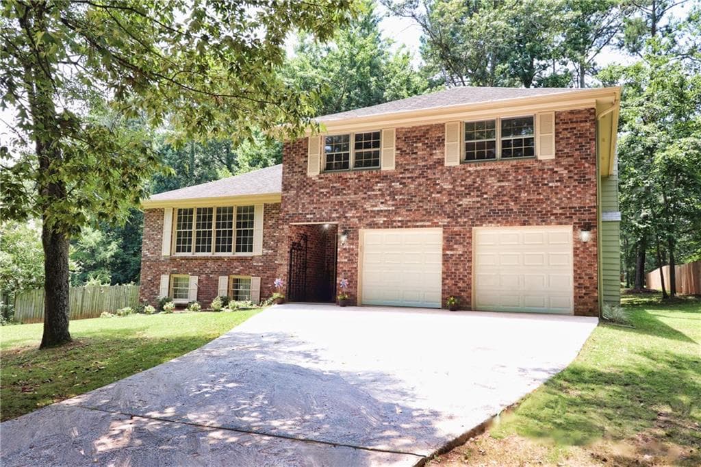 2421 Prince Howard Lane, Marietta, GA 30062 — most recent listing photo