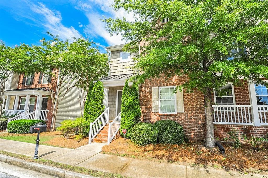 3 bedroom, 2,614 sq ft townhouse sold at 3264 Cascade Parc Boulevard, Atlanta, GA 30311