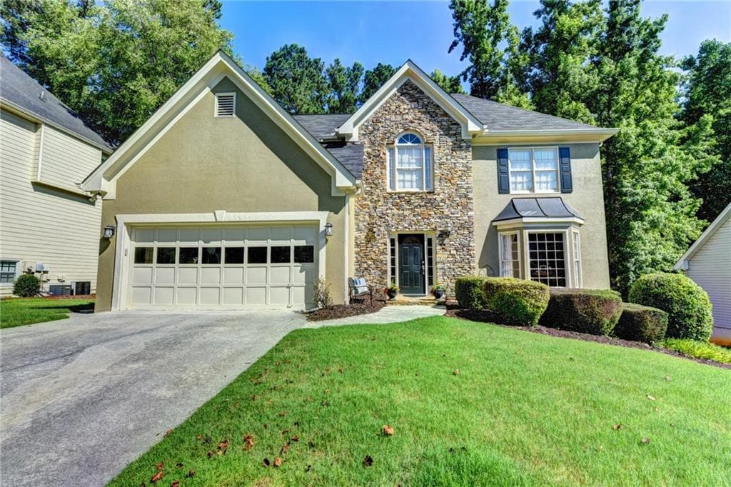 4 bedroom, 3,616 sq ft single family residence sold at 926 SUNHILL Court, Lawrenceville, GA 30043