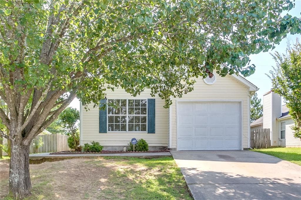 3 bedroom, 1,172 sq ft single family residence sold at 1414 Waterton Trail, Douglasville, GA 30134