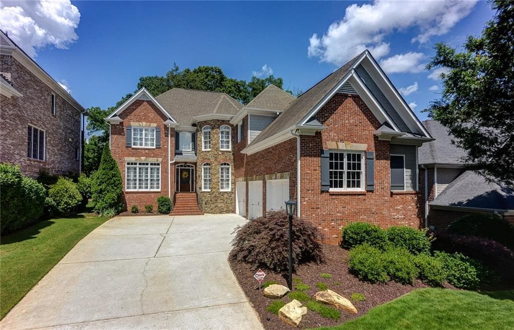 6 bedroom, 5,200 sq ft single family residence sold at 12775 Wyngate Trail, Alpharetta, GA 30005