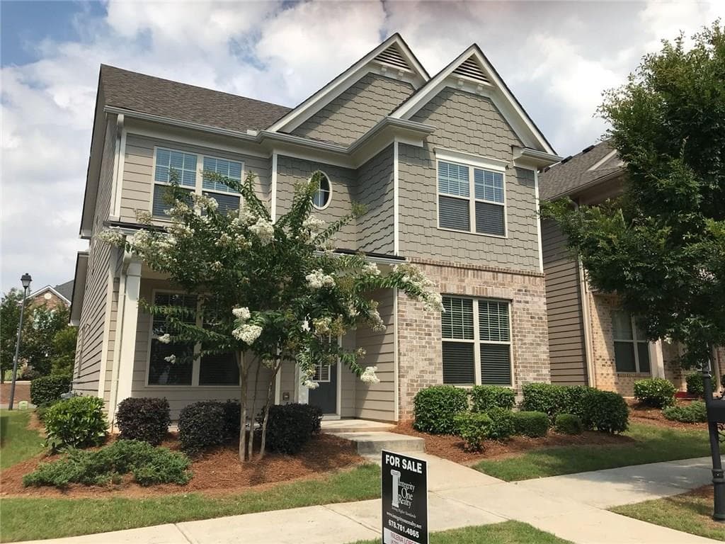 4 bedroom, 2,125 sq ft single family residence sold at 539 Myrtle Trace Lane, Suwanee, GA 30024