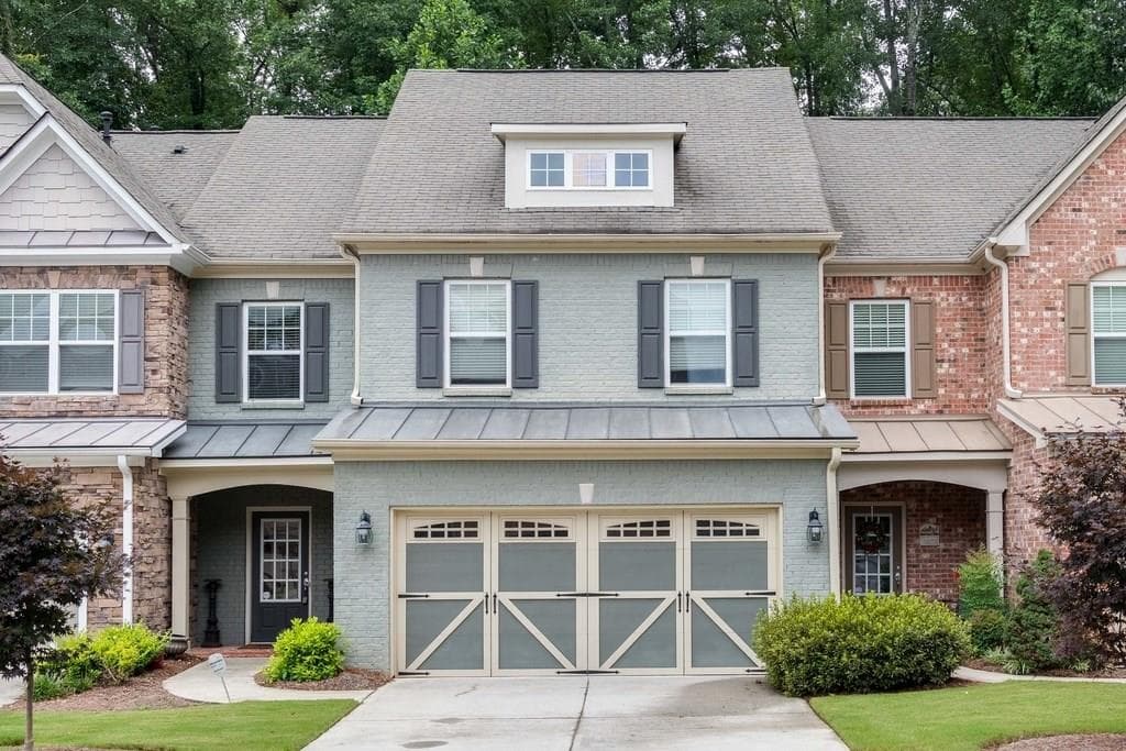 4 bedroom, 2,266 sq ft townhouse sold at 275 SNOWGOOSE Court, Alpharetta, GA 30022