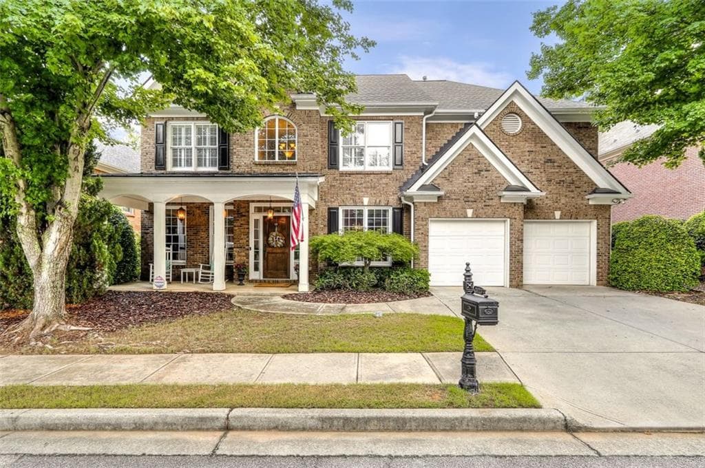 5 bedroom, 4,425 sq ft single family residence sold at 2023 Ivy Ridge Road, Smyrna, GA 30080