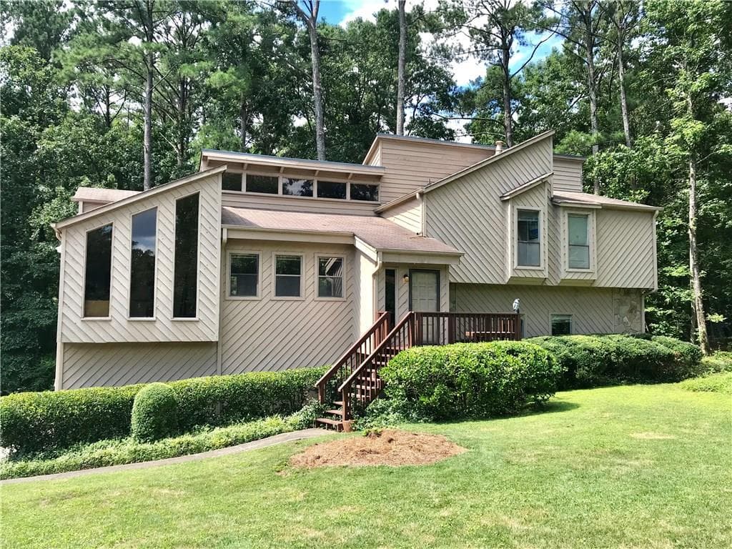 2855 Wendy Springs Court, Marietta, GA 30062 — most recent listing photo