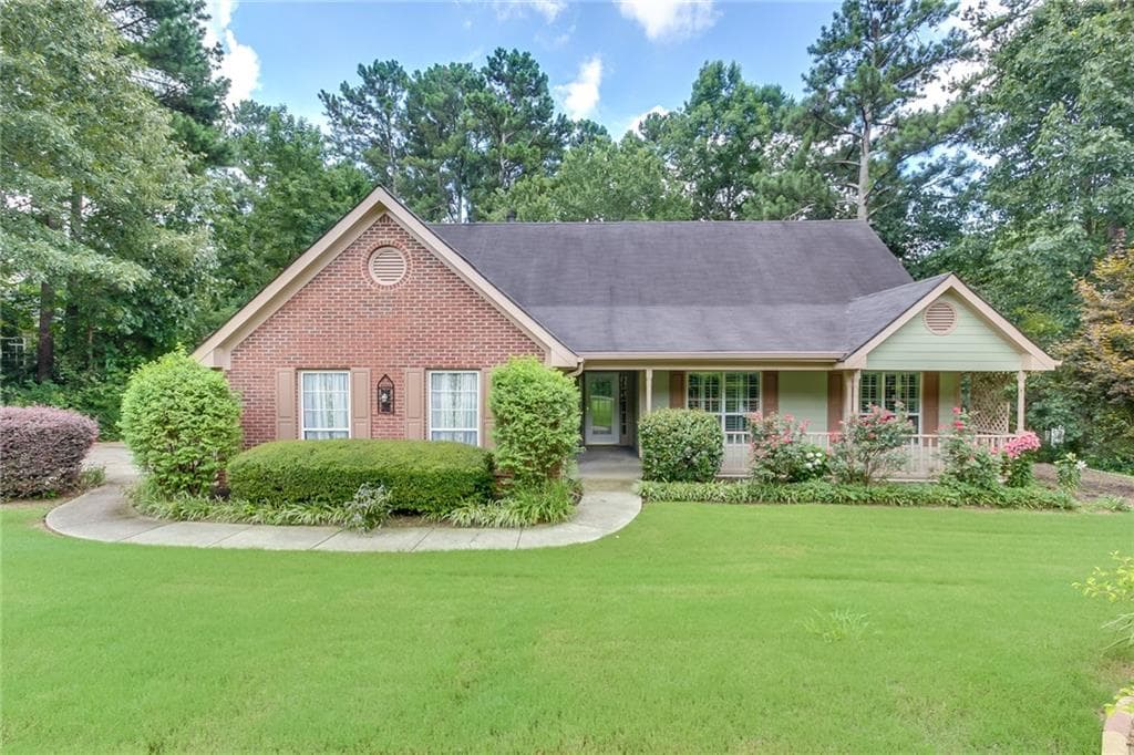 4 bedroom, 2,291 sq ft single family residence sold at 1760 Huntington Hill Trace, Buford, GA 30519