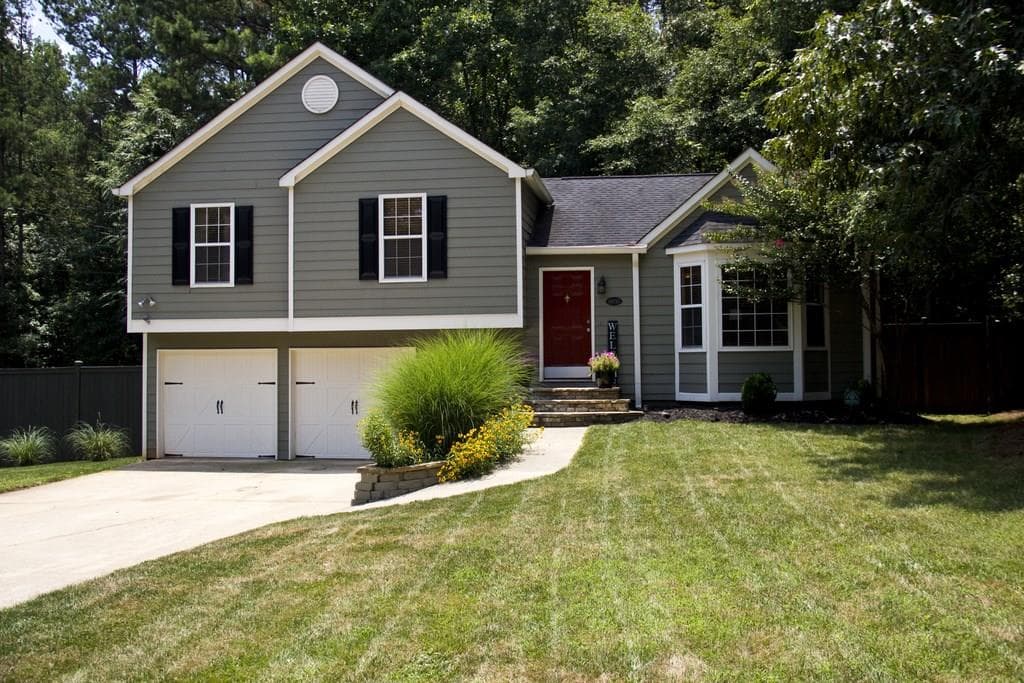 6030 Woodcreek Drive, Woodstock, GA 30188 — most recent listing photo