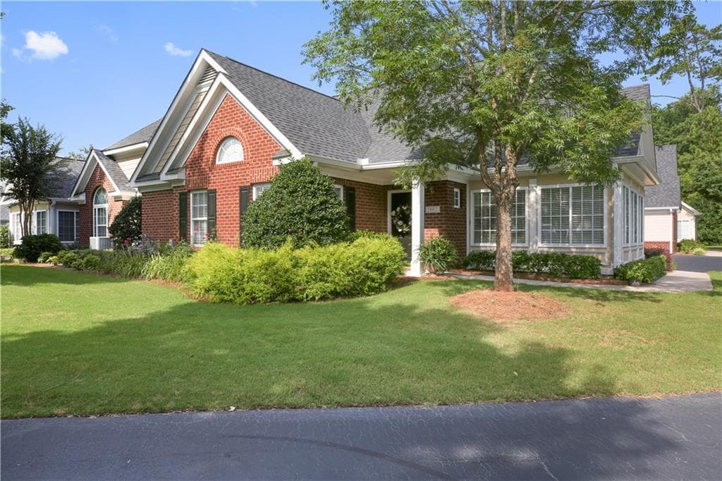 1802 Village Lane, Roswell, GA 30075 — most recent listing photo