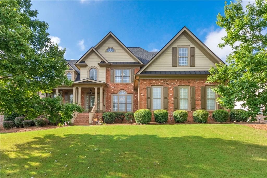 5 bedroom, 3,244 sq ft single family residence sold at 2861 Trailing Ivy Way, Buford, GA 30519