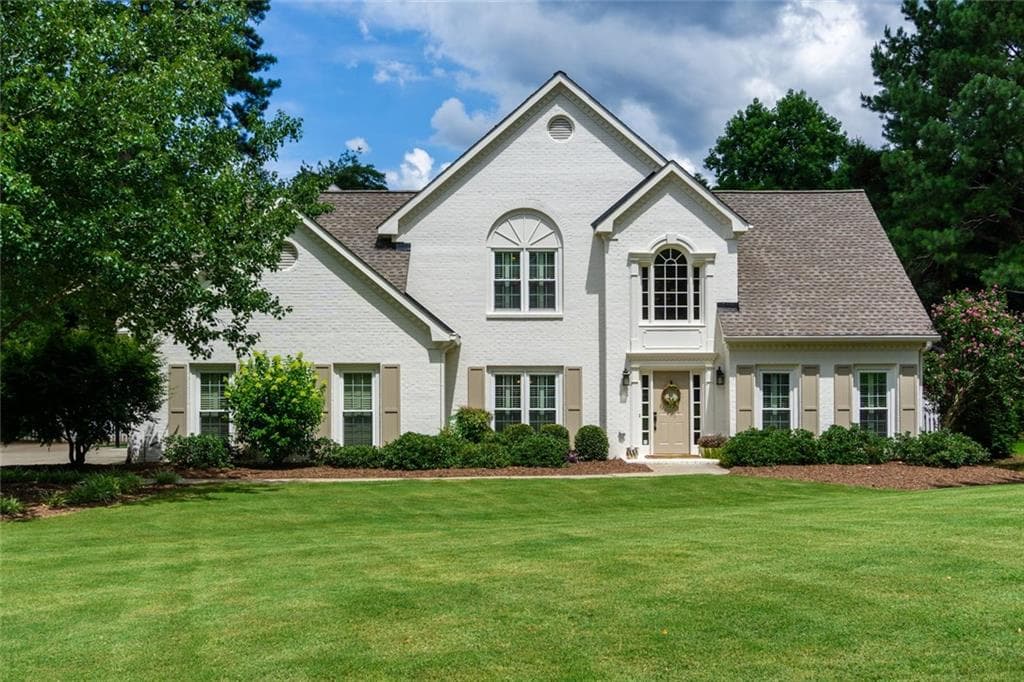 6 bedroom, 3,749 sq ft single family residence sold at 3010 Devereux Chase, Roswell, GA 30075
