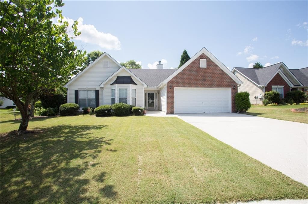 3 bedroom, 2,282 sq ft single family residence sold at 3302 Miller Creek Court, Buford, GA 30519