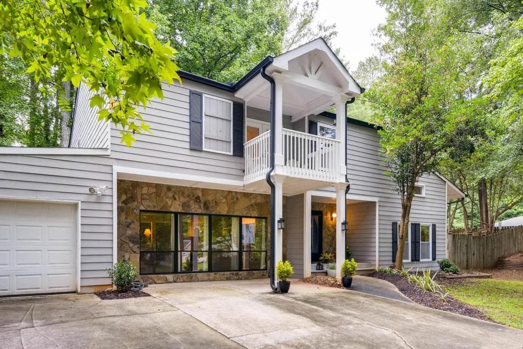 4 bedroom, 2,885 sq ft single family residence sold at 3122 Wicks Lake Drive, Marietta, GA 30062