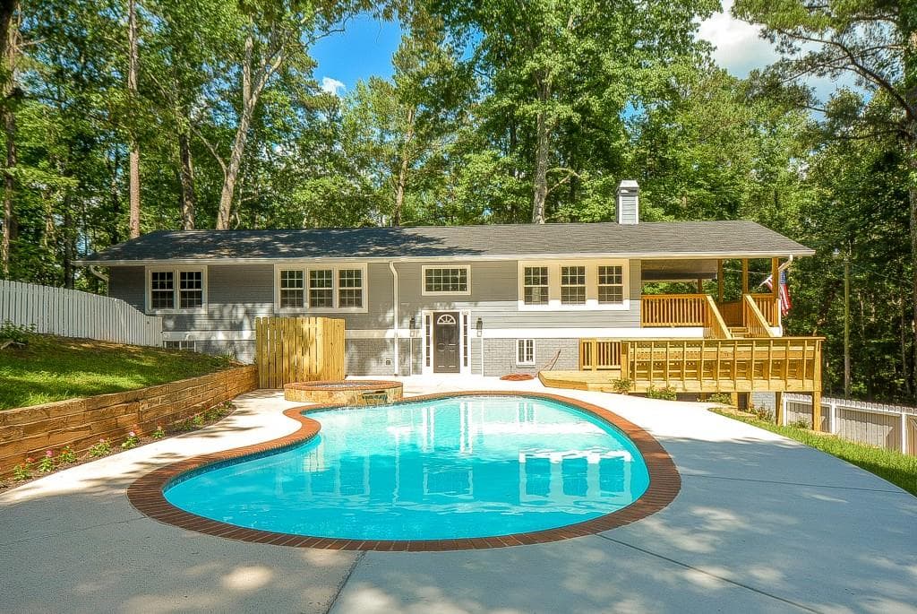 4 bedroom, 3,080 sq ft single family residence sold at 4080 Highway 92, Douglasville, GA 30135