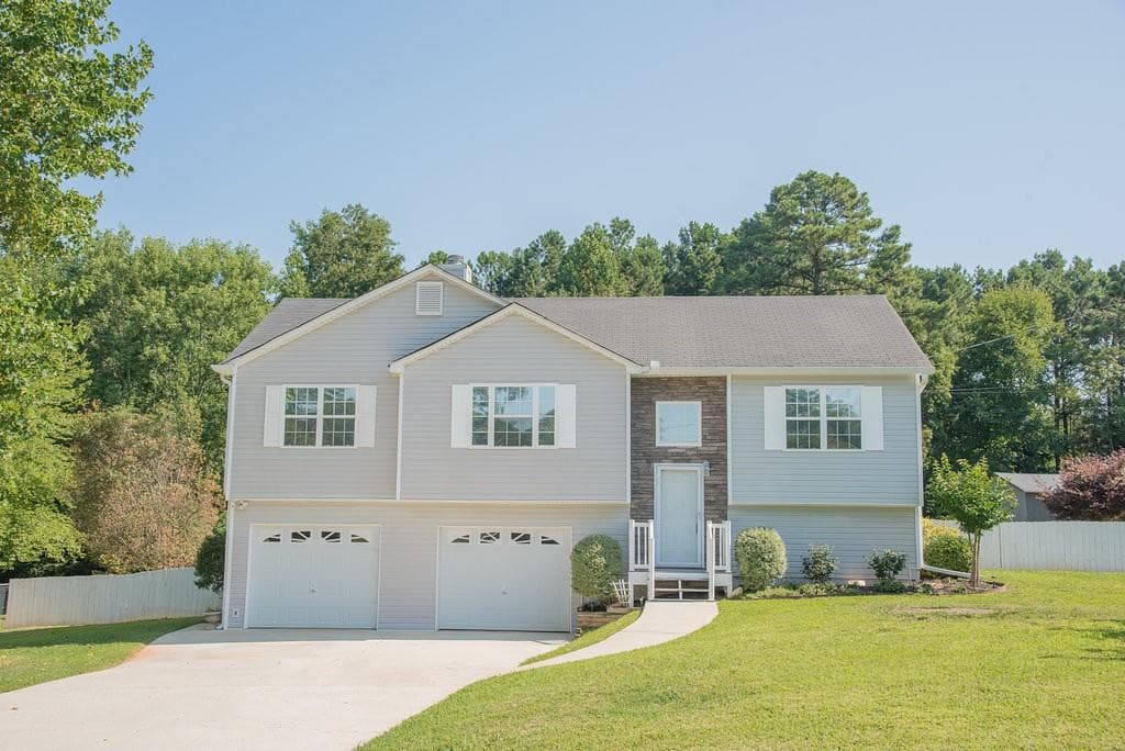3 bedroom, 1,156 sq ft single family residence sold at 160 Bruce Court, Dallas, GA 30157