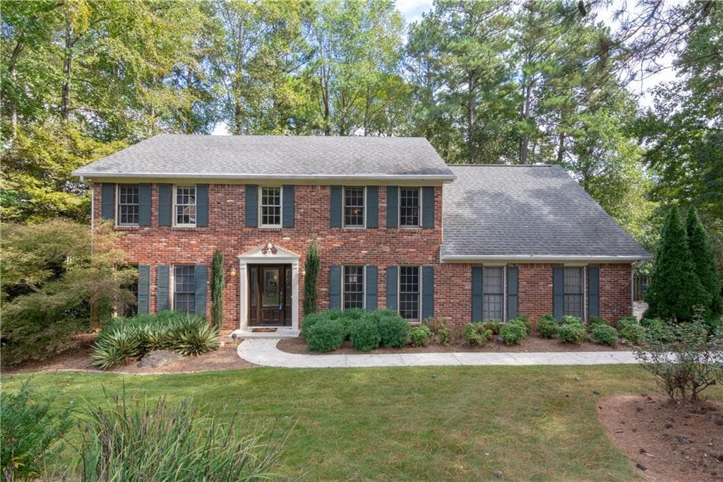 4 bedroom, 2,519 sq ft single family residence sold at 2720 Country Lane, Marietta, GA 30062
