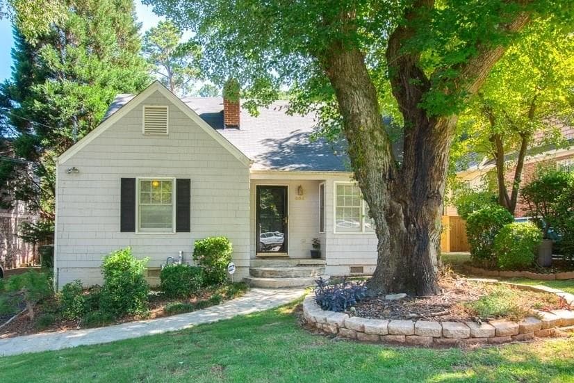 3 bedroom, 1,776 sq ft single family residence sold at 684 Hillpine Drive, Atlanta, GA 30306