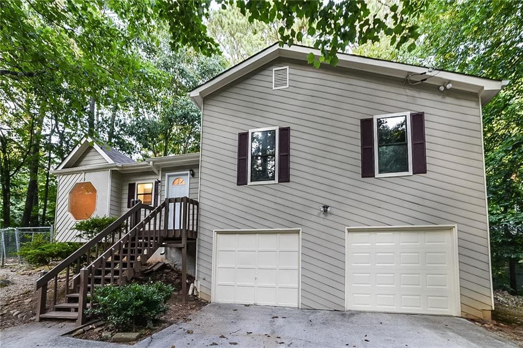 4130 Kalb Court, Smyrna, GA 30082 — most recent listing photo