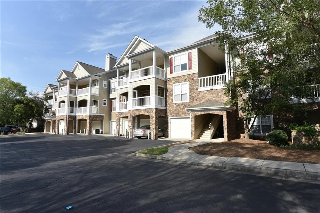 3 bedroom, 1,566 sq ft condominium sold at 537 Sandringham Drive, Milton, GA 30004