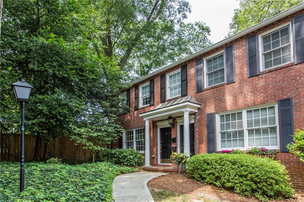 2 bedroom, 944 sq ft condominium sold at 99 Sheridan Drive 12, Atlanta, GA 30305