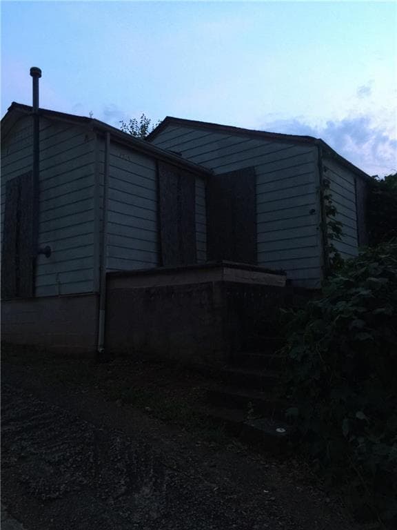 2 bedroom, 840 sq ft single family residence sold at 2526 Center Street, Atlanta, GA 30318
