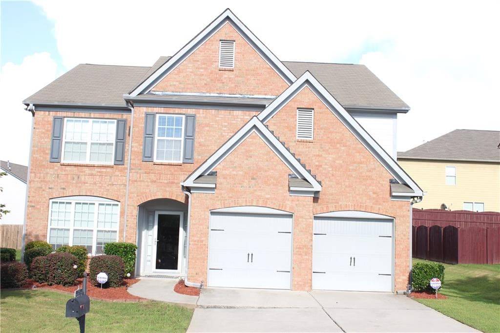 4 bedroom, 3,000 sq ft single family residence sold at 120 Boat Dock Drive, Atlanta, GA 30331