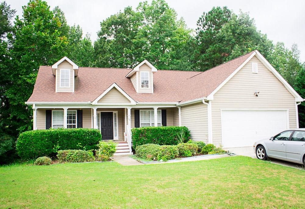 5 bedroom, 2,760 sq ft single family residence sold at 86 Stallion Run, Dallas, GA 30132