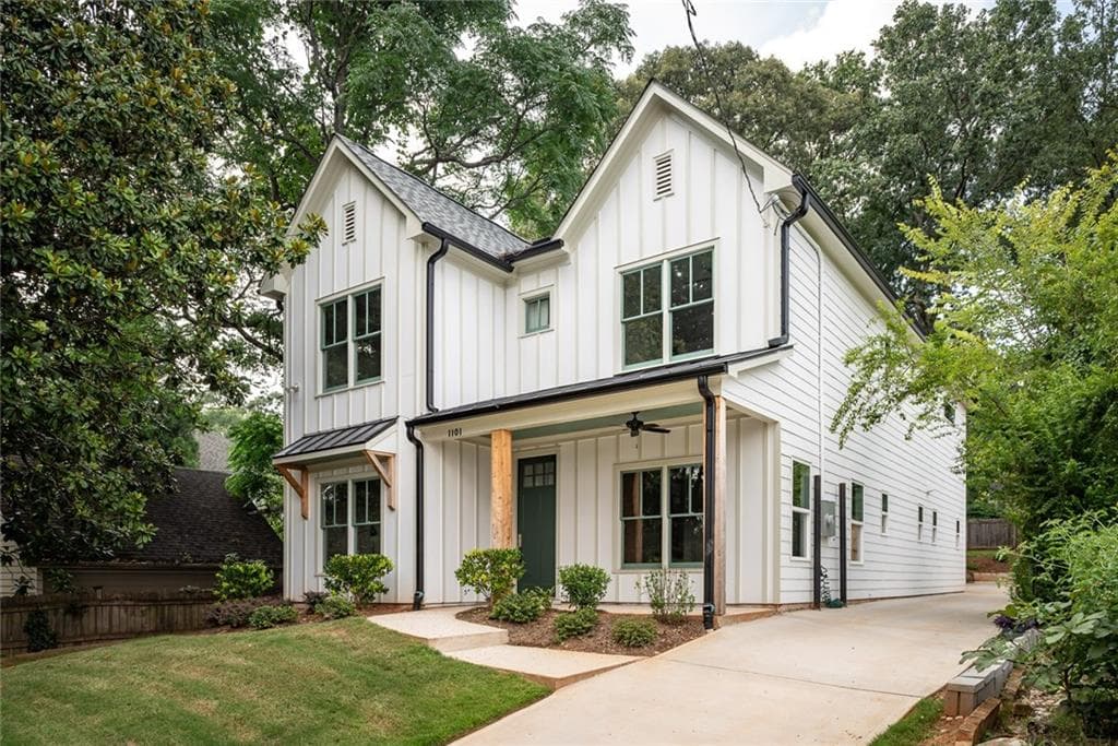 4 bedroom single family residence sold at 1101 Niles Avenue, Atlanta, GA 30318