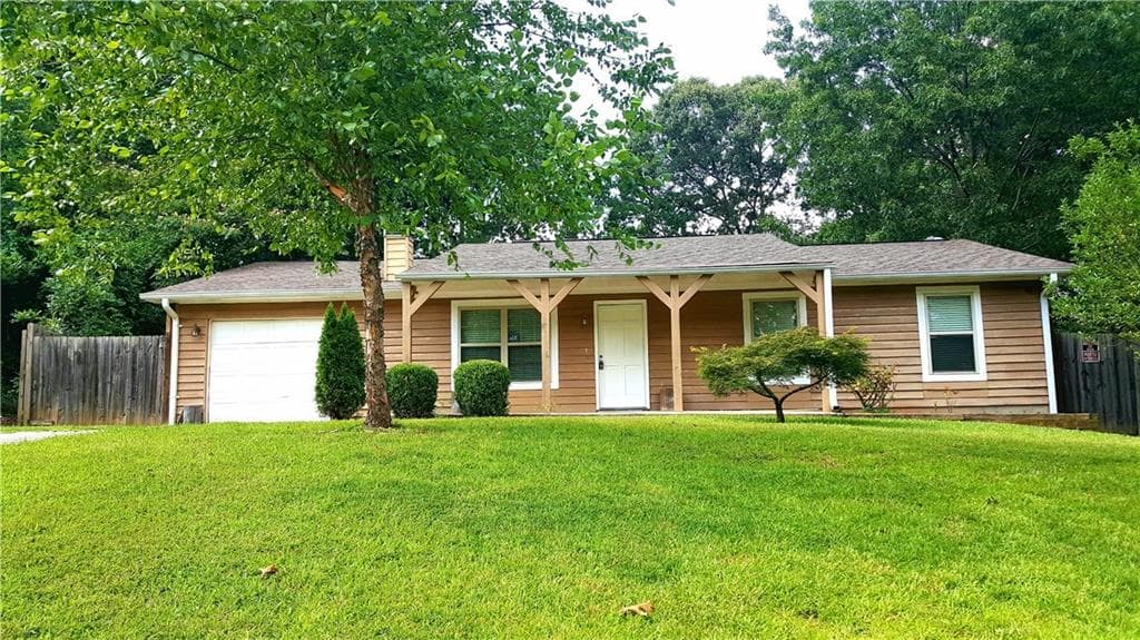 523 Hamlin Trace, Riverdale, GA 30274 — most recent listing photo
