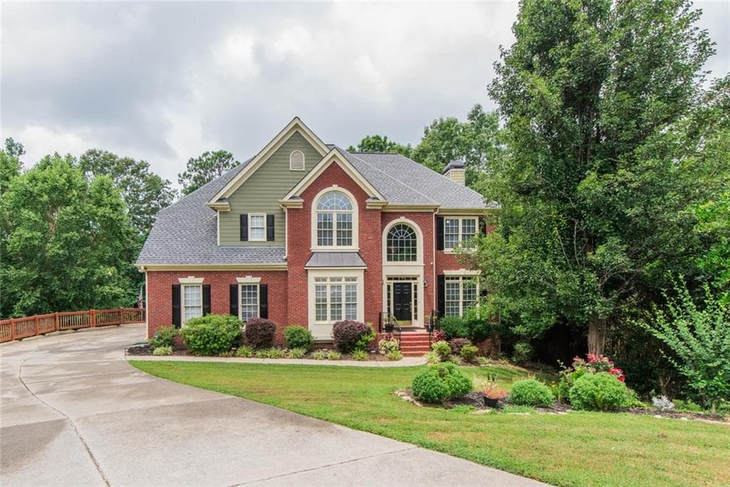 5 bedroom, 3,153 sq ft single family residence sold at 181 Monticello Court, Dallas, GA 30132