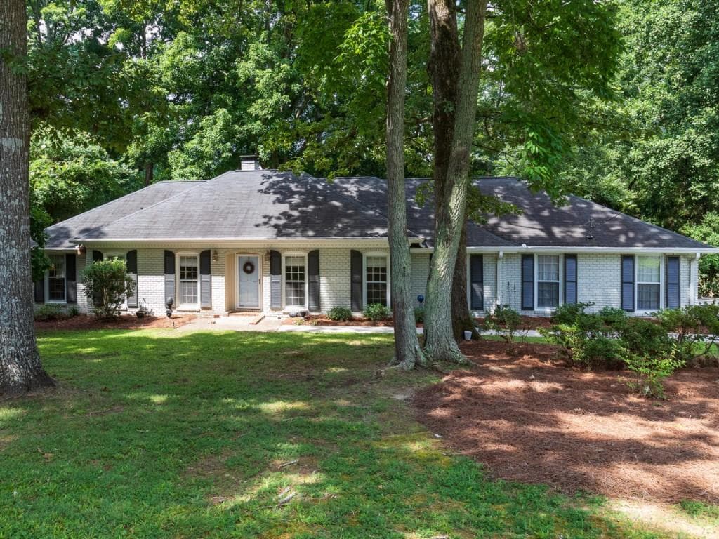 2087 Crescent Drive, Snellville, GA 30078 — most recent listing photo