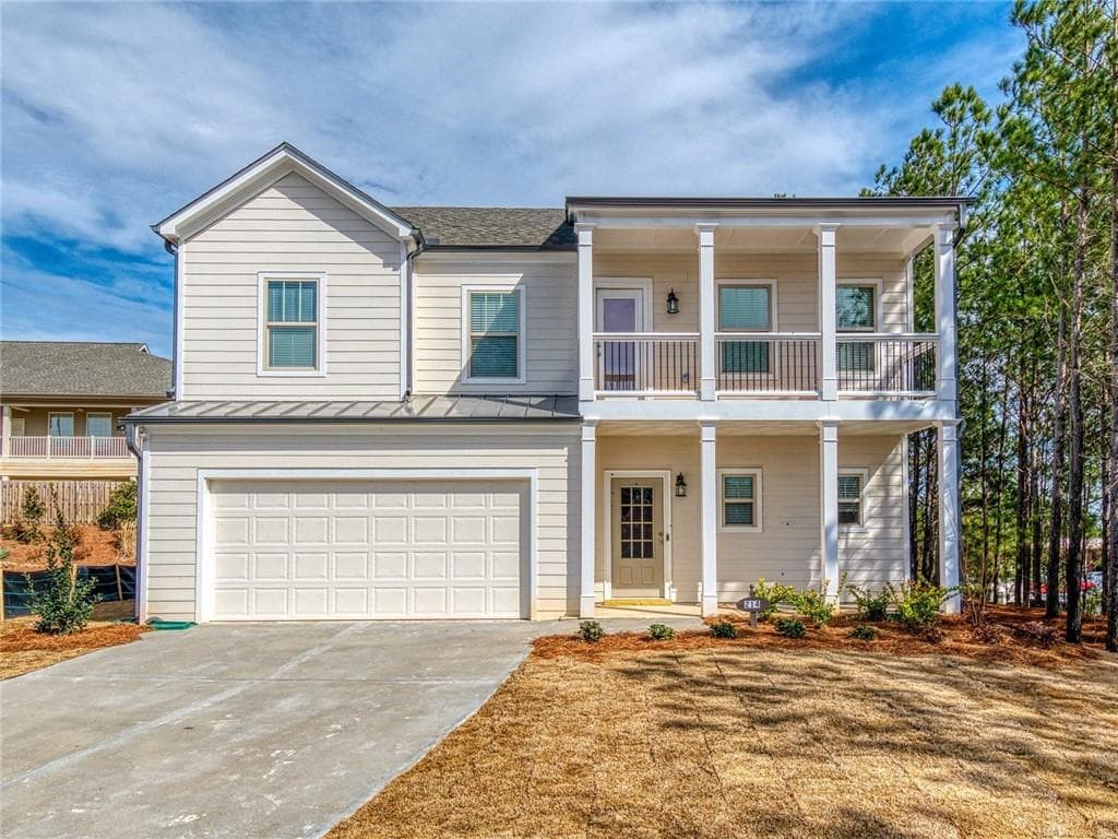 5 bedroom, 2,681 sq ft single family residence sold at 214 Meadows Court, Woodstock, GA 30189