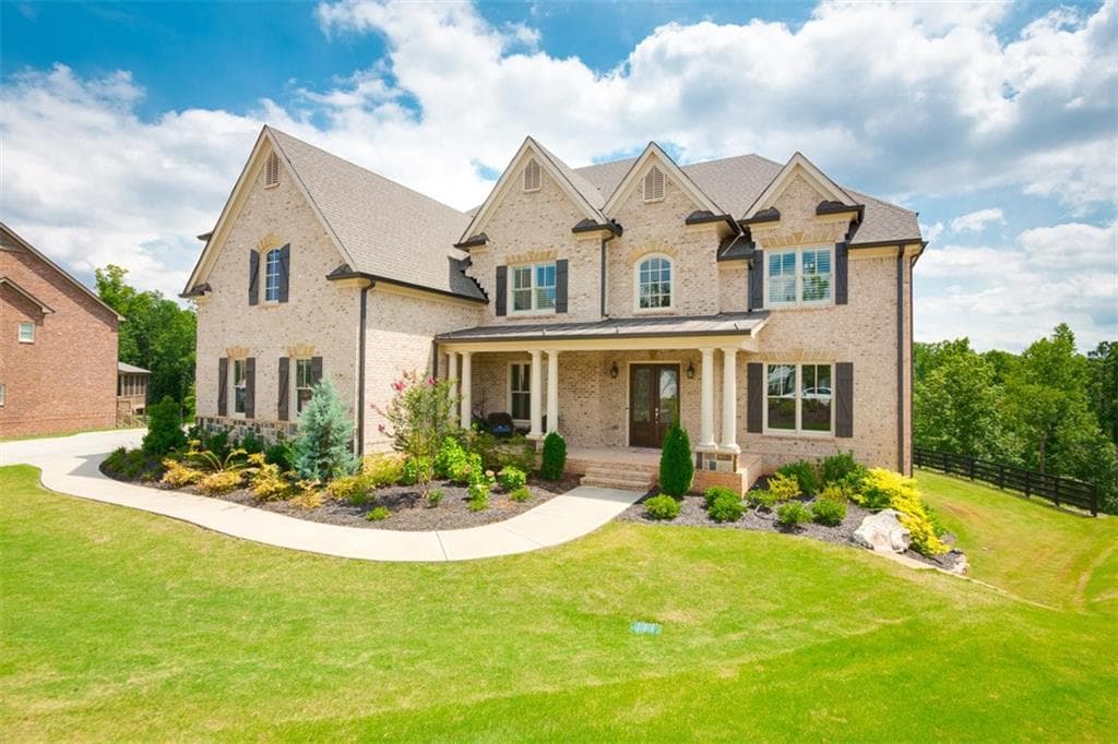 5 bedroom, 6,028 sq ft single family residence sold at 115 Tolhouse Court, Milton, GA 30004