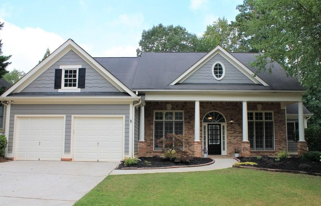3 bedroom, 2,529 sq ft single family residence sold at 680 Riverwood Drive, Dallas, GA 30157