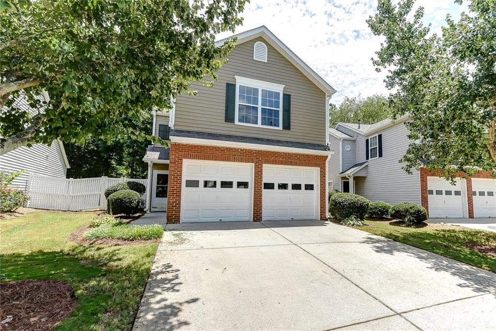 3 bedroom, 1,177 sq ft single family residence sold at 13626 Aventide Lane, Alpharetta, GA 30004