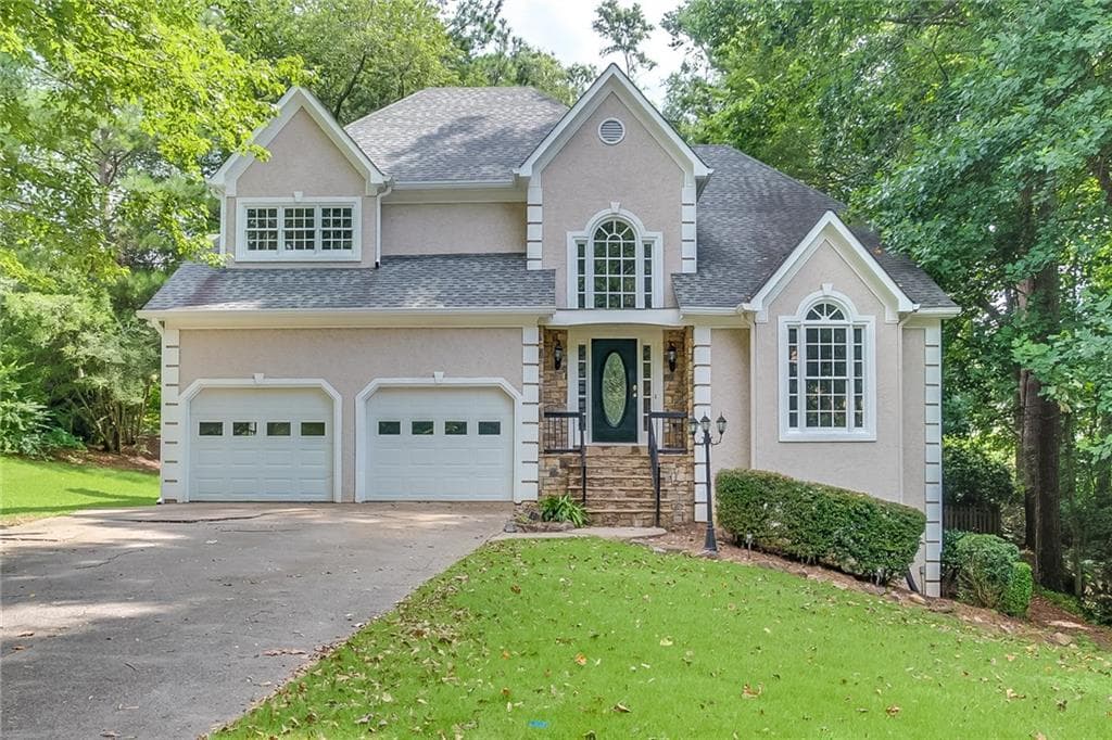 4 bedroom, 2,700 sq ft single family residence sold at 3896 Tanbark Court, Marietta, GA 30066