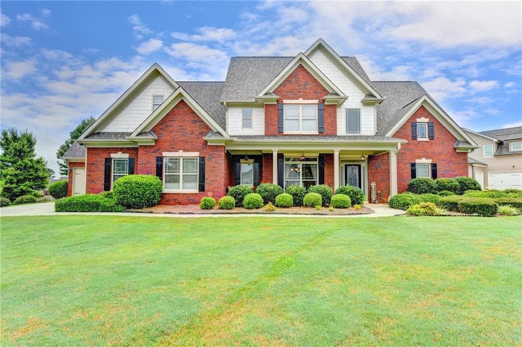 4 bedroom, 3,187 sq ft single family residence sold at 1901 Callee Court, Loganville, GA 30052