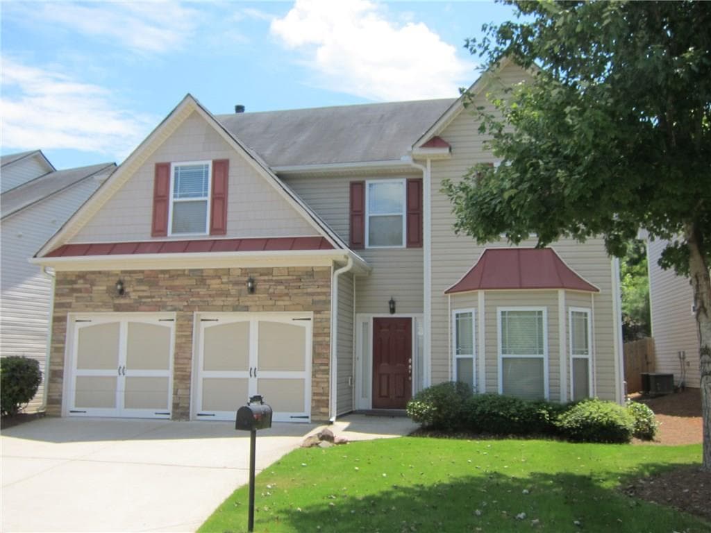 3 bedroom, 2,634 sq ft single family residence sold at 68 Crescent Woode Drive, Dallas, GA 30157