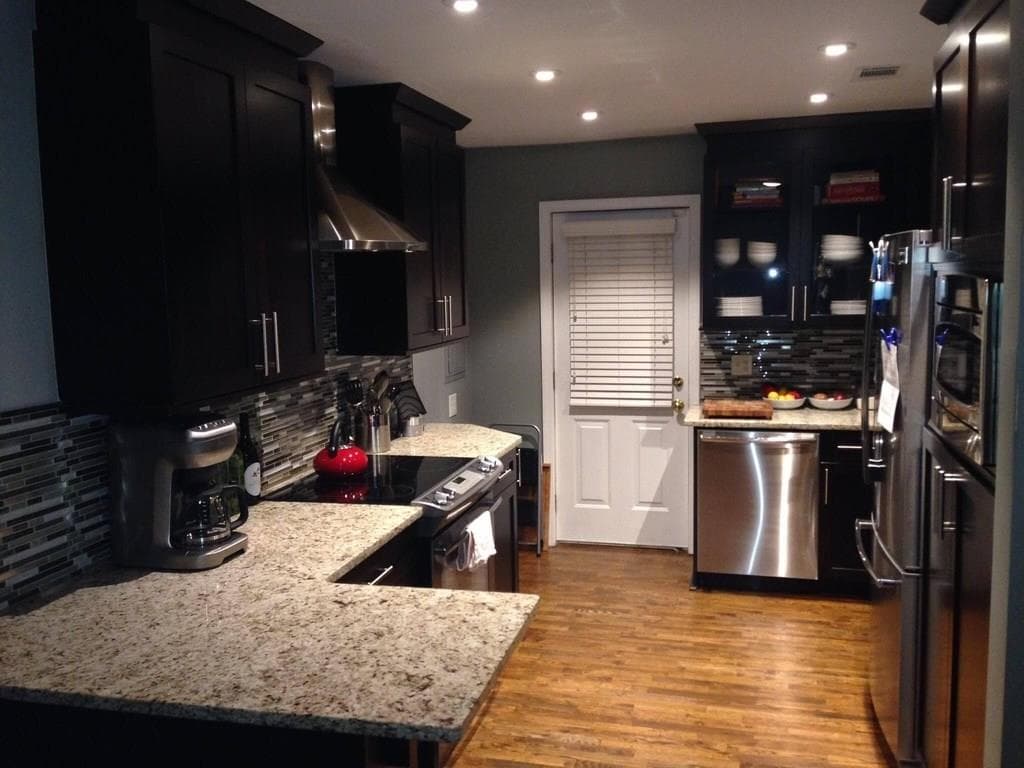 2 bedroom, 702 sq ft condominium sold at 1526 STONE GATE Lane, Atlanta, GA 30317