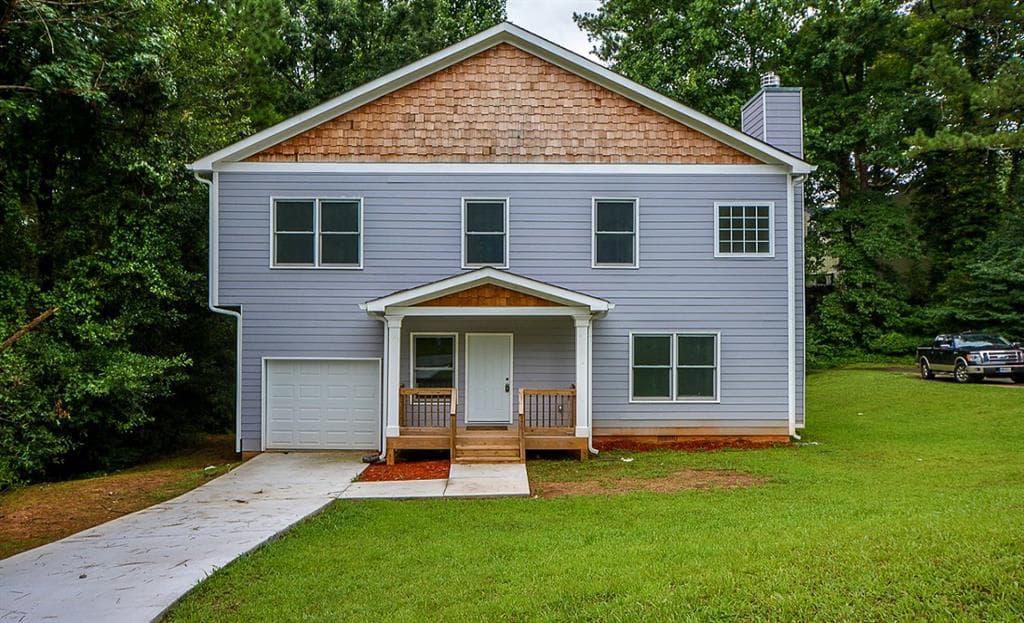3 bedroom, 932 sq ft single family residence sold at 6945 Merrywood Drive, Fairburn, GA 30213