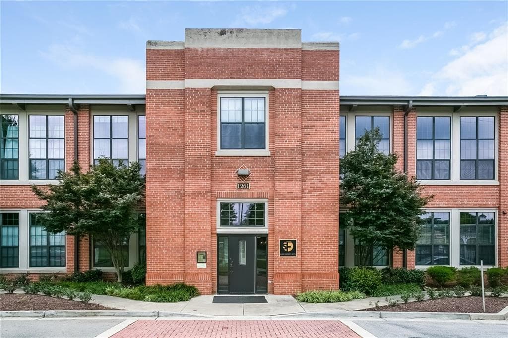 1 bedroom, 832 sq ft condominium sold at 1261 Caroline Street 222, Atlanta, GA 30307