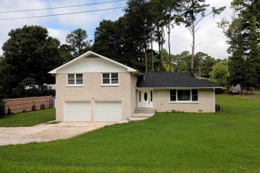 4 bedroom, 2,150 sq ft single family residence sold at 3936 Evans Road, Atlanta, GA 30340