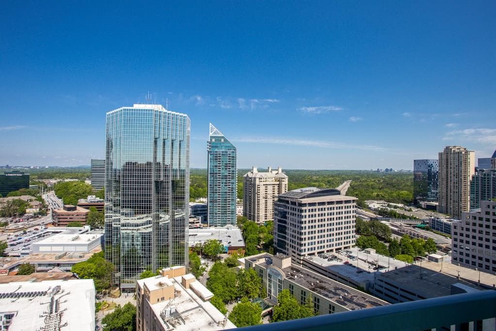 2 bedroom, 1,245 sq ft condominium sold at 3324 Peachtree Road 2219, Atlanta, GA 30326